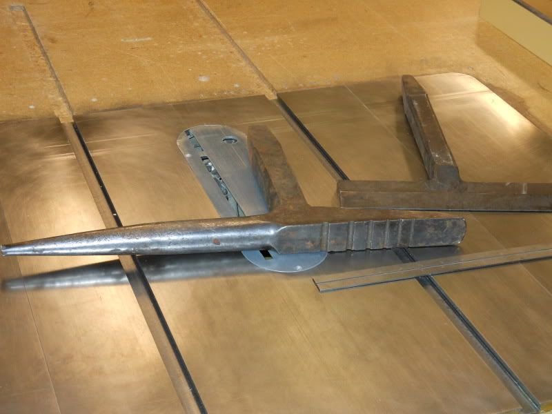 FS Sheet metal stake