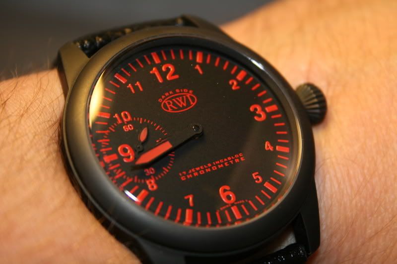 rwiwatch027.jpg