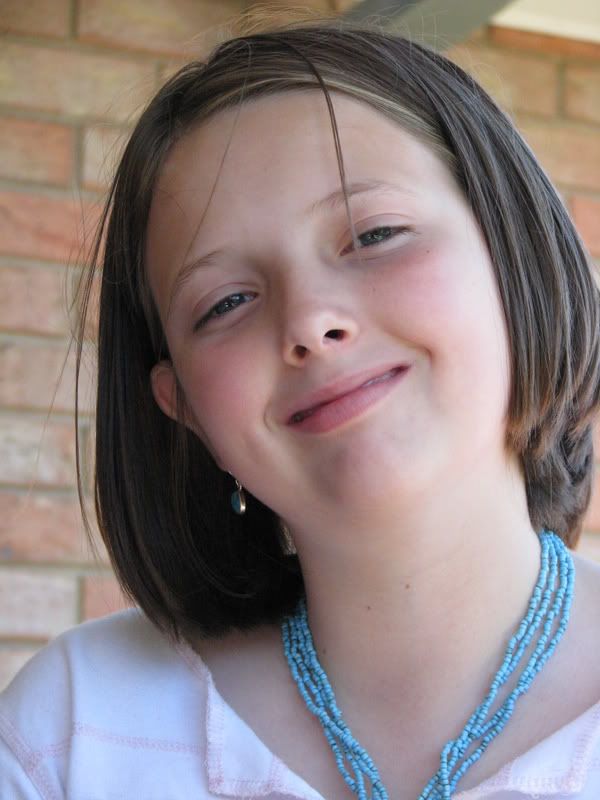 IMAGE: http://i80.photobucket.com/albums/j164/swaybee/IMG_0245.jpg