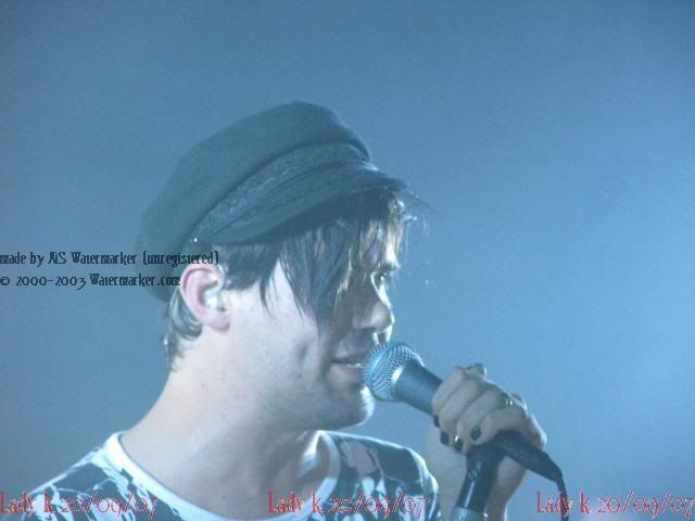 IMAGE: http://i80.photobucket.com/albums/j164/swaybee/IMG_6903_demo.jpg