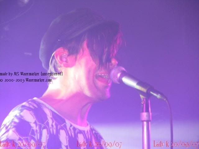 IMAGE: http://i80.photobucket.com/albums/j164/swaybee/phil1.jpg