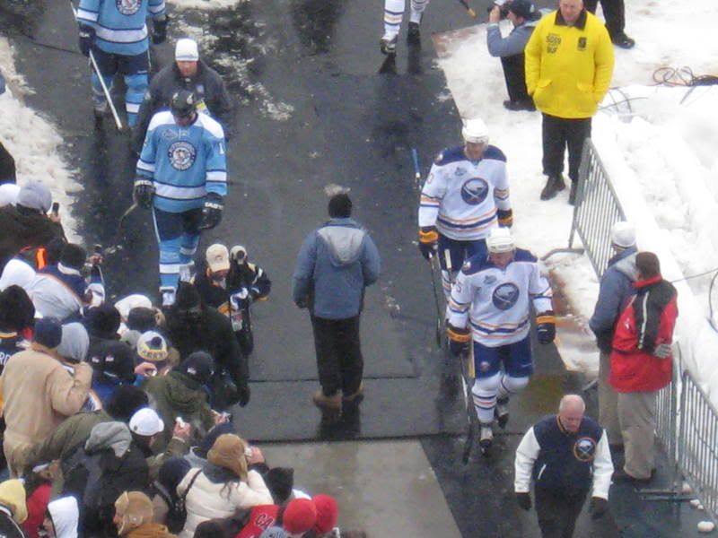 http://i80.photobucket.com/albums/j167/nappy1380/Winter%20Classic/WinterClassic051.jpg