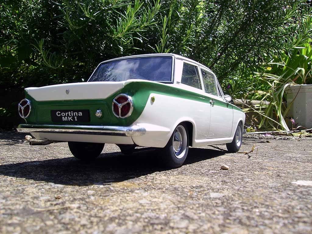 autoart lotus cortina