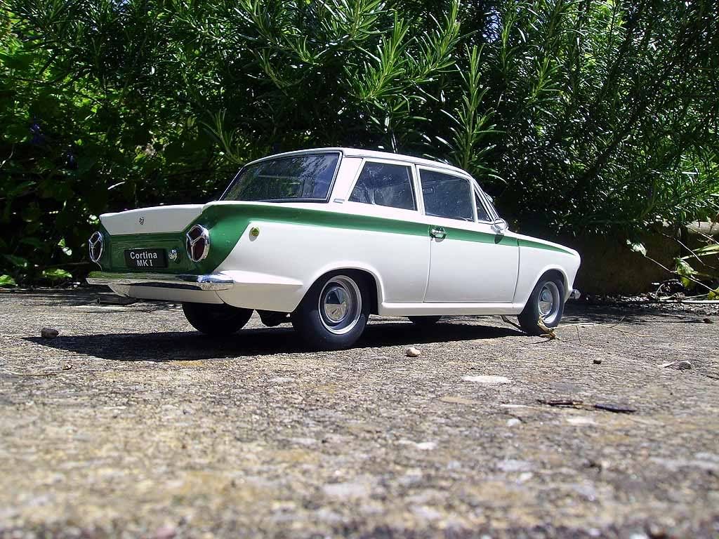 autoart lotus cortina
