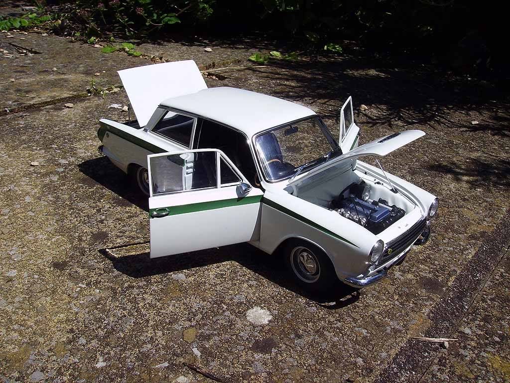 autoart lotus cortina