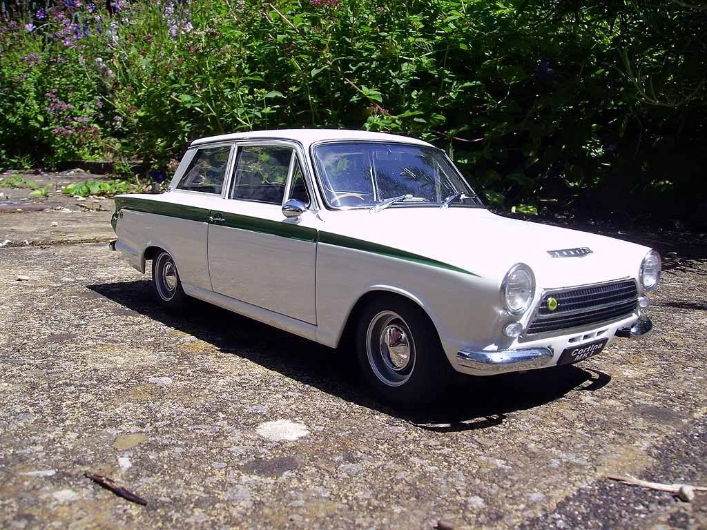 autoart lotus cortina