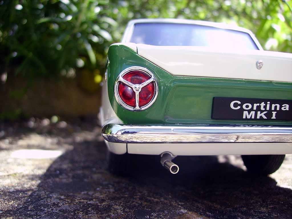 autoart lotus cortina