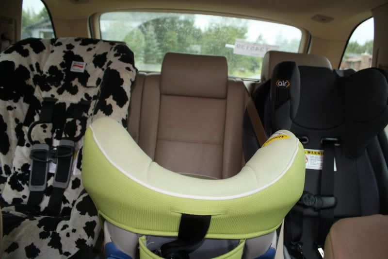 Can you fit 3 child seats in a bmw x5 #5
