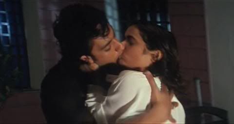 Hot kissing love making scene from Hosh