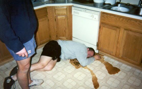 [Image: freeland-puke19Oct02.jpg]