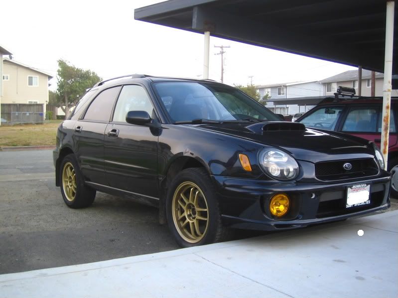 2002 wrx with 04 fxt struts complete takeoffs in front 01 forester rear 