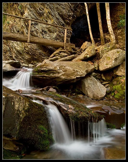 IMAGE: http://i80.photobucket.com/albums/j187/stime187/archrock_8251_web.jpg