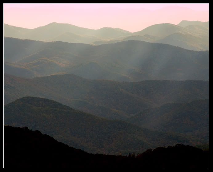 IMAGE: http://i80.photobucket.com/albums/j187/stime187/morningrays_4893_web.jpg