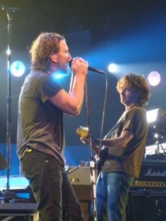 pearljam030-1.jpg