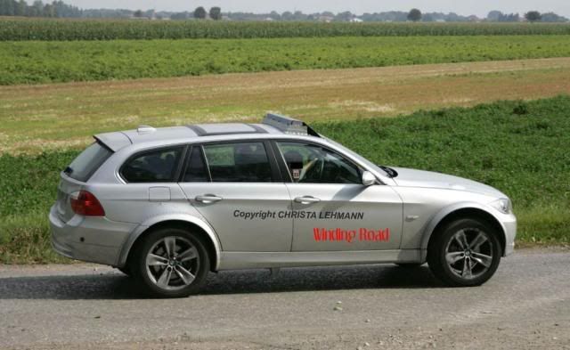 BMW-X4-Spy-Shots-004.jpg