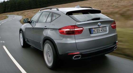 BMWX6spyroof_2_560.jpg