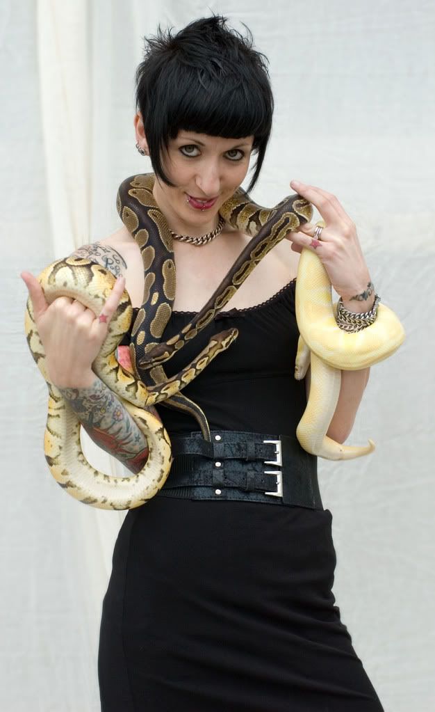 Snakes Girl
