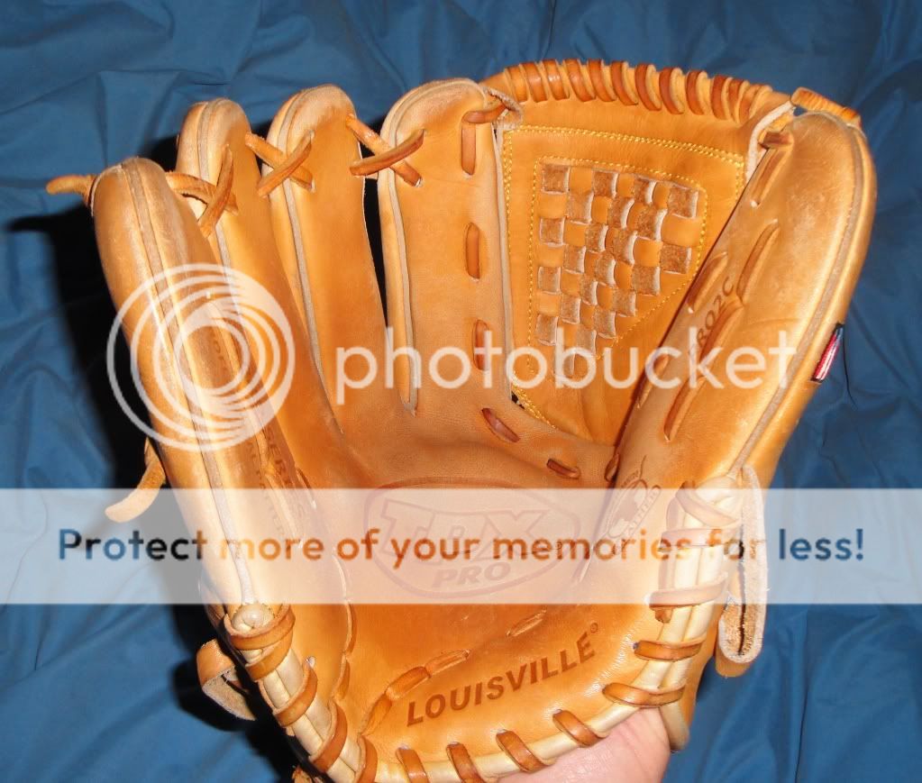   WILLY COLLAZO Game Used Worn MLB Fielders Custom Baseball Glove  