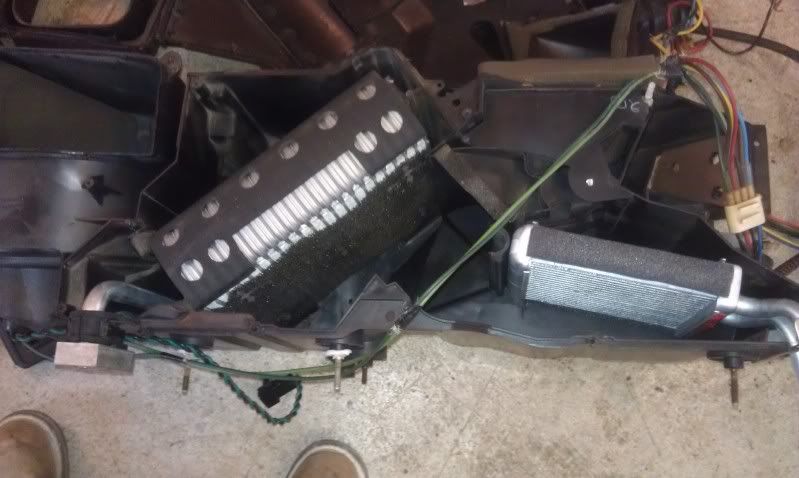 How I replaced my heater core (with pics) - Dakota Durango Forum