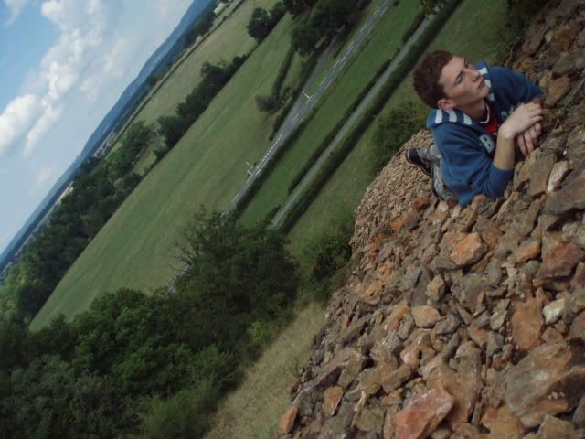 https://i80.photobucket.com/albums/j186/Vytis88/Taize/P8307870.jpg